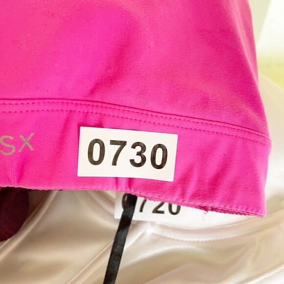 BUY 1 GET 1 FREE VS hot pink sports bra small - Picture 14 of 14